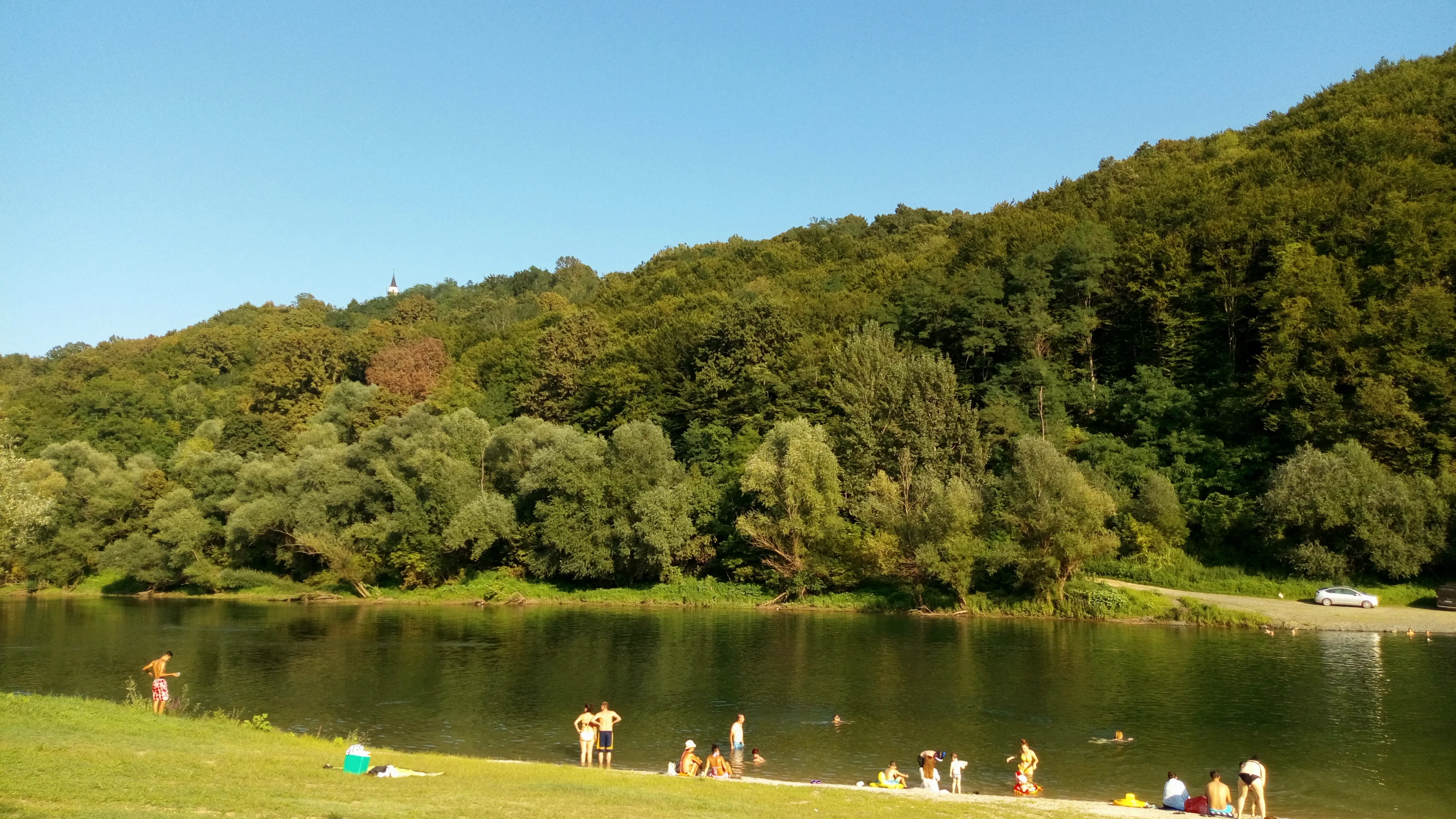 Kupalište i priroda uz rijeku Kupu