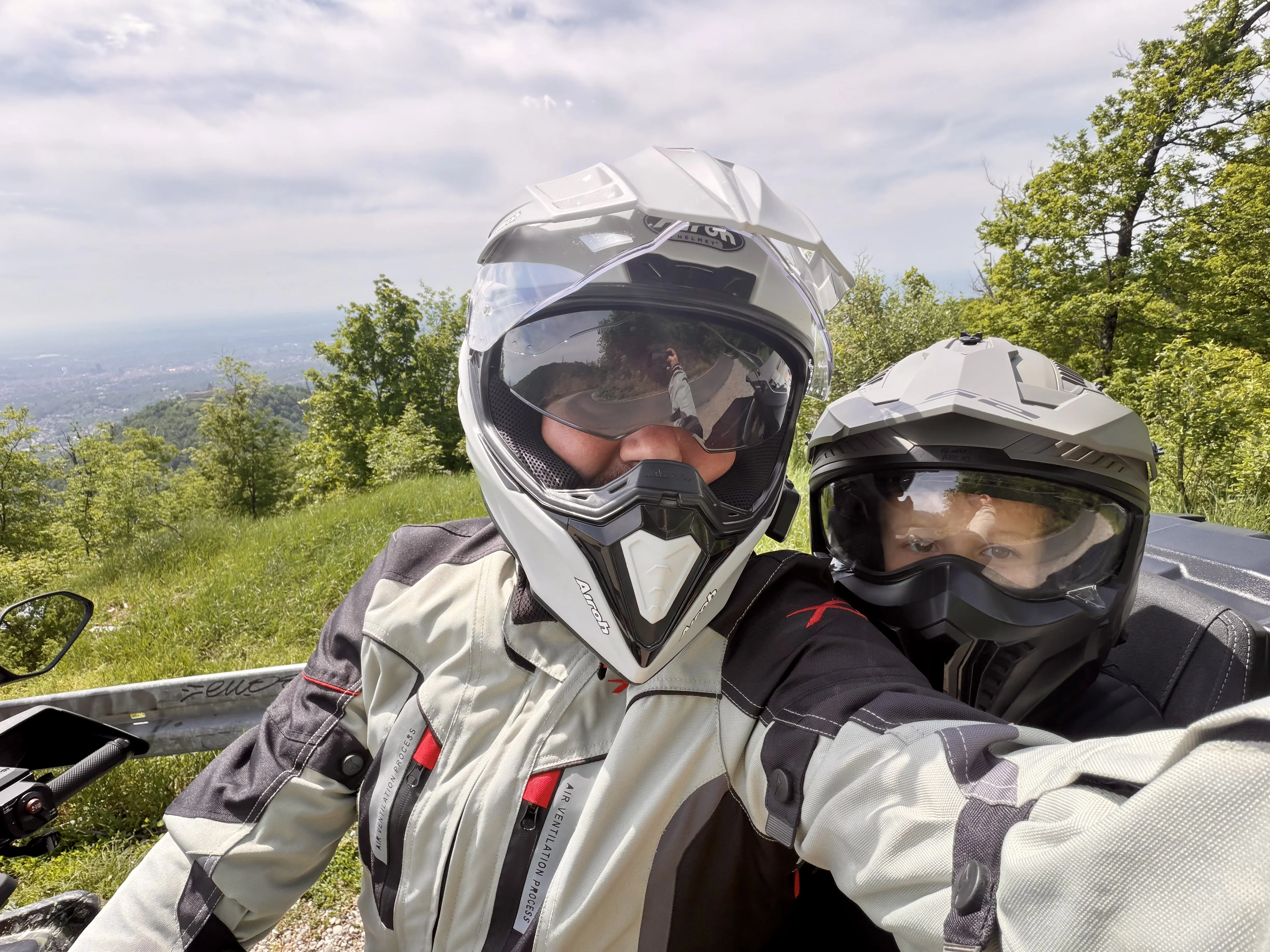 Sretna lica na vožnji do Sljemena